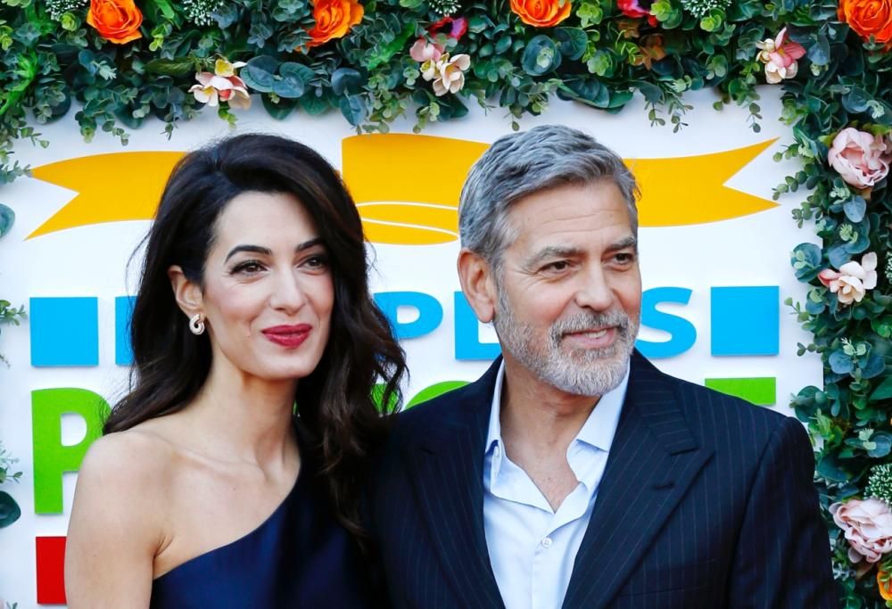 George e Amal Clooney in vacanza a Capri: il video