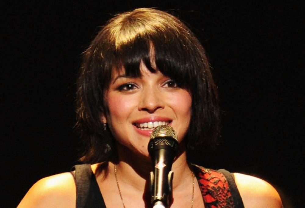 Imagine: torna la canzone simbolo di Lennon, in un video di speranza