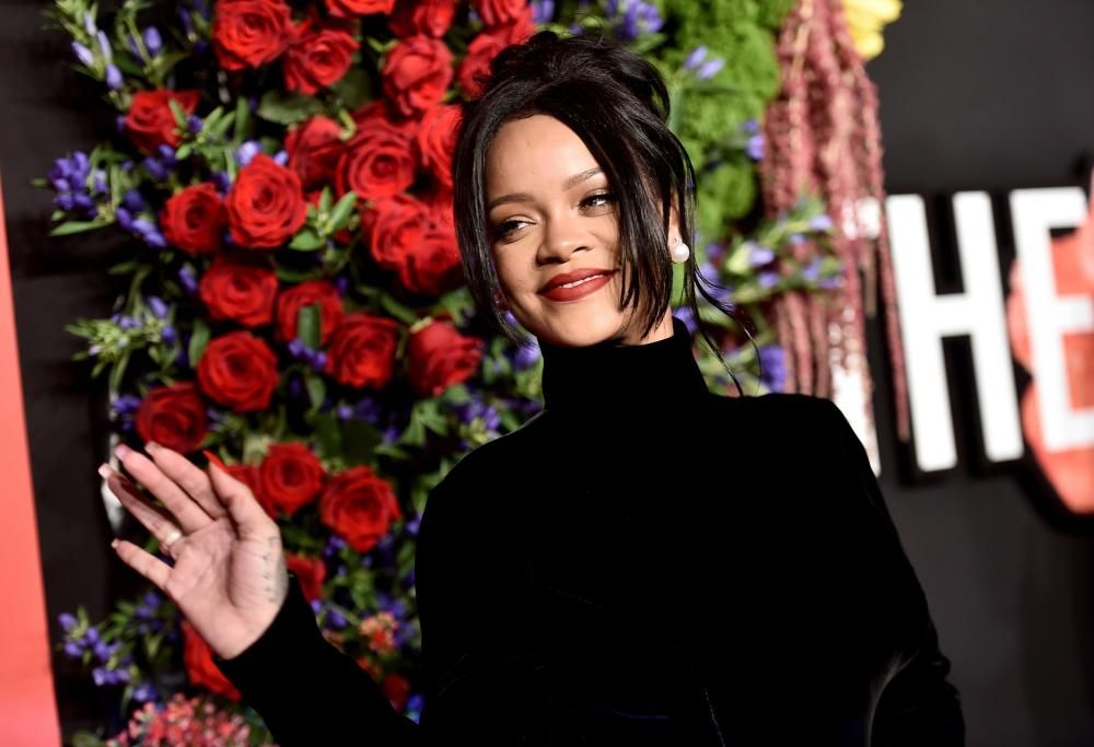 Rihanna punta sulle donne normali. E vince tutto!