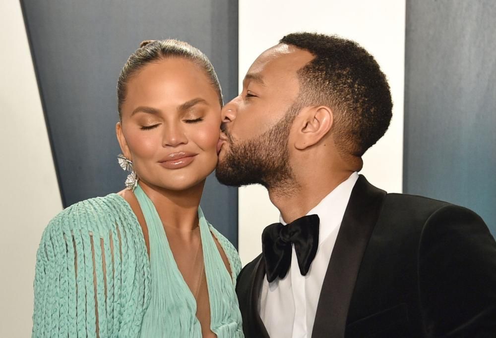 John Legend svela una romantica canzone del nuovo album: il video