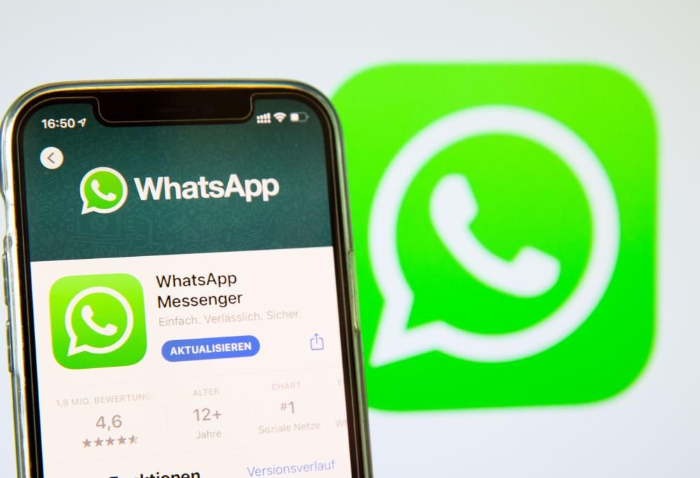 WhatsApp: sarà possibile  trascrivere i messaggi vocali