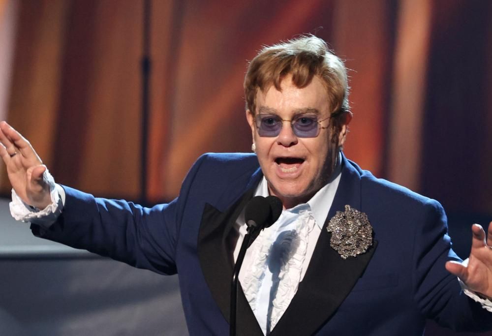 Elton John contro Brexit: perderemo una generazione di talenti!