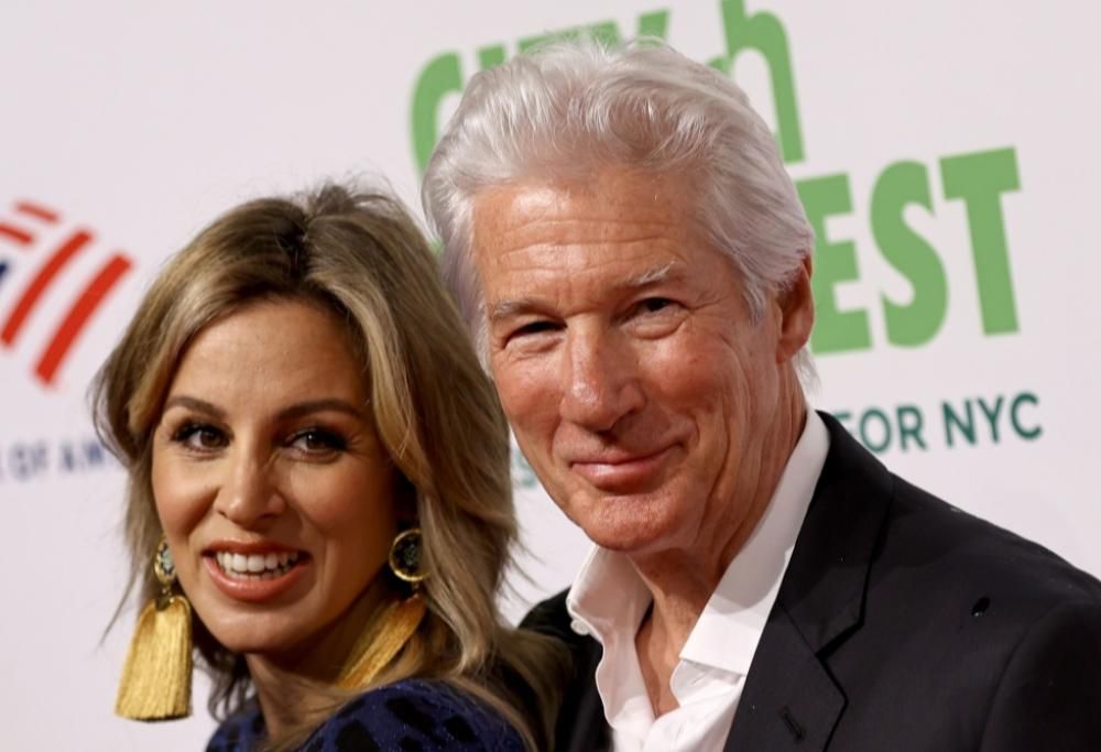 Richard Gere e la moglie Alejandra sempre più affiatati