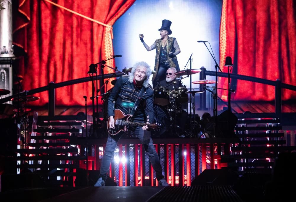 I Queen a Bologna eseguono Nessun dorma: il video