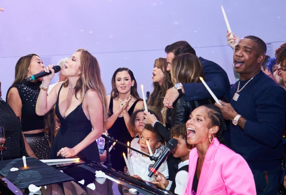 Jennifer Lopez: ecco perché aveva oscurato i social