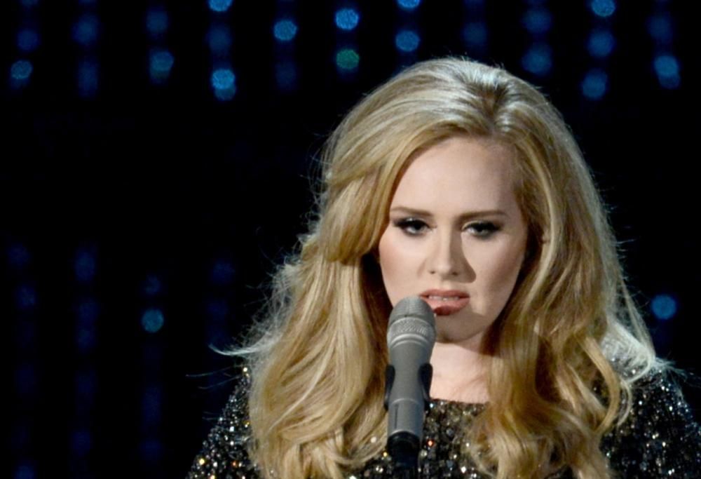 Adele rivela finalmente titolo e data d’uscita del nuovo disco