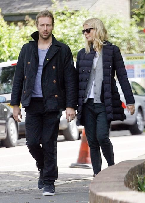 Gwyneth-Paltrow_Moncler-SS13jpg--exclusive___gwyneth_paltrow_takes_a_stroll_with_hubby_chris_martin