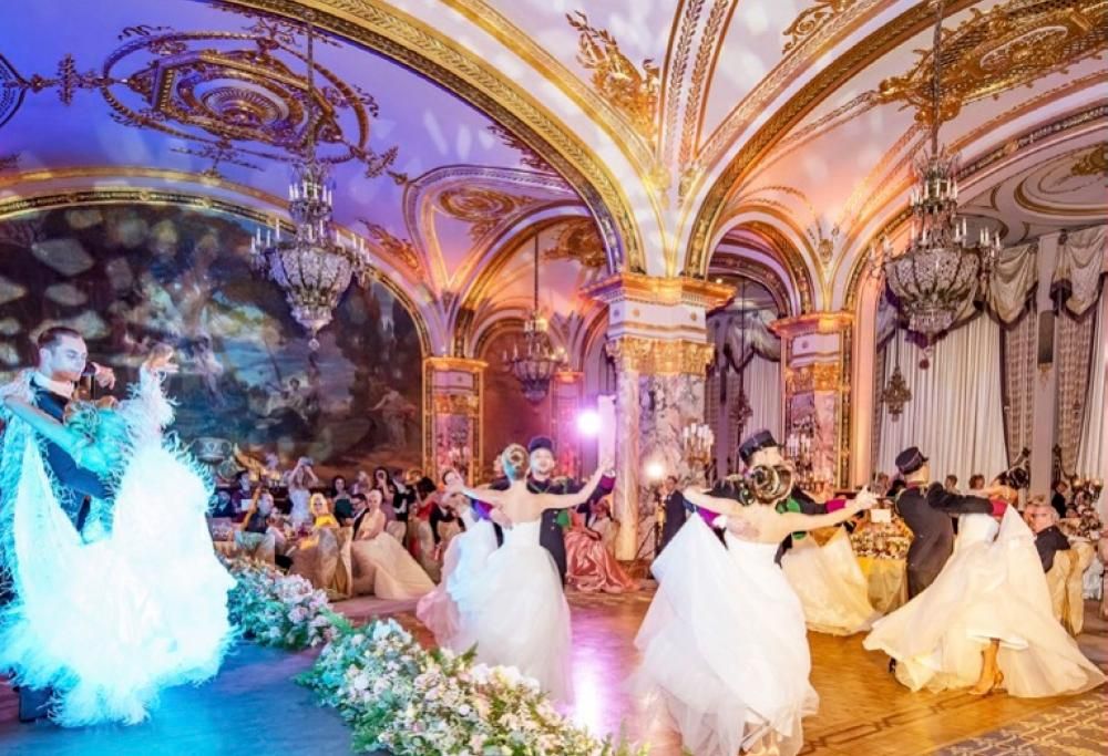 Torna il Gran Ballo di principi e principesse
