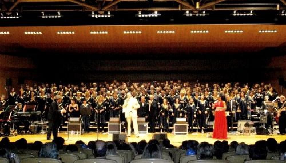 ITALIAN_GOSPEL_CHOIR_-_LIVEjpg--italian_gospel_choir