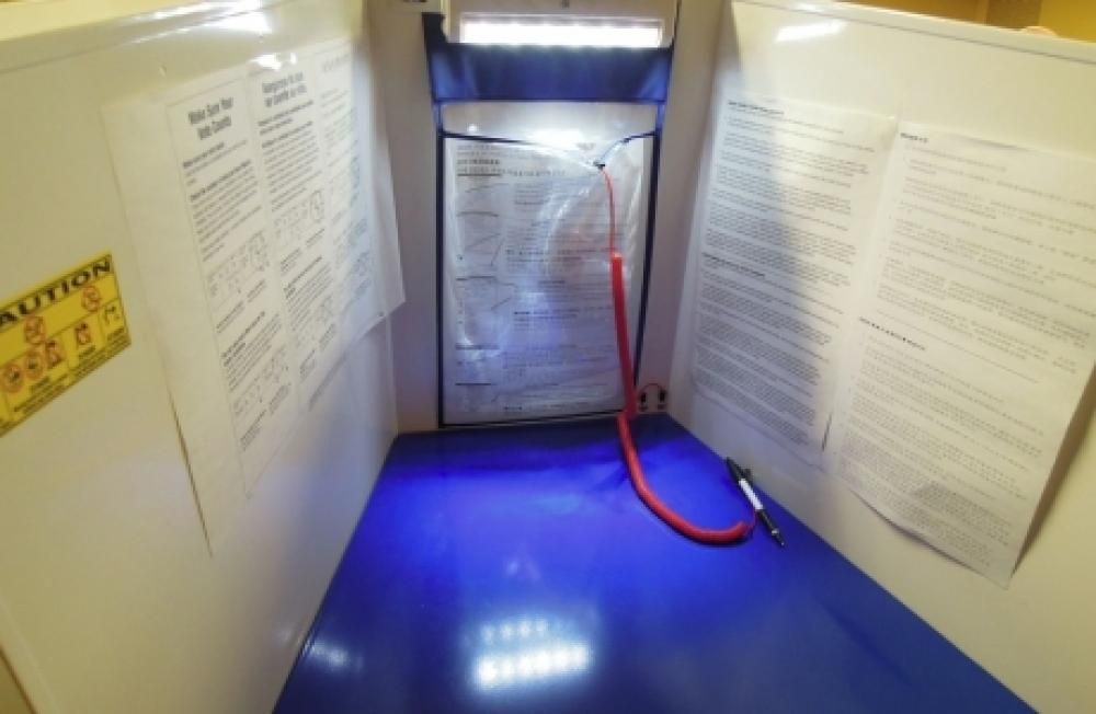 Interno_cabina__markedjpg--elezioni