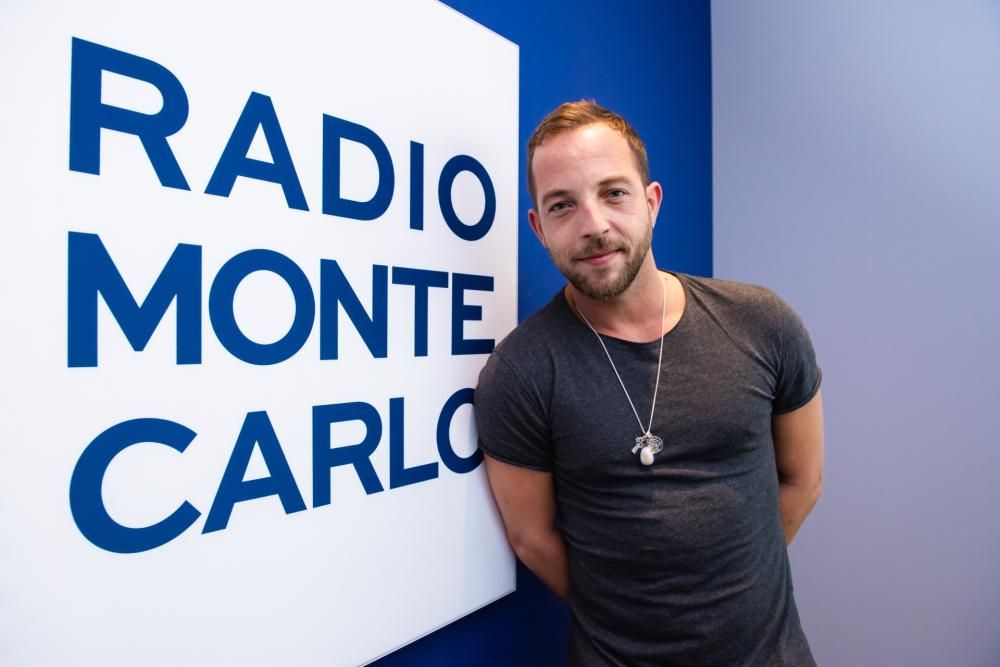 JamesMorrison_RMC-13-1571322414291jpg--