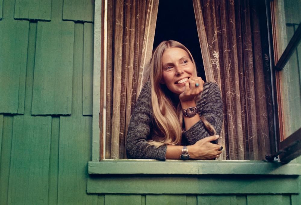 Joni Mitchell festeggia i 50 anni di Blue