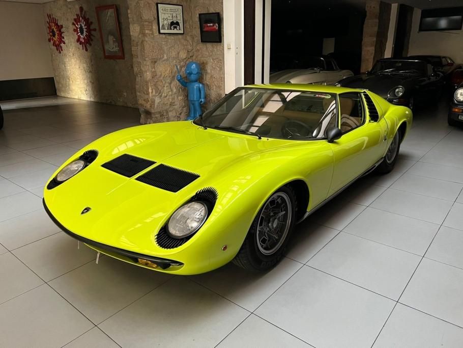 LAMBORGHINI_MIURA_3-1715778699437jpg--