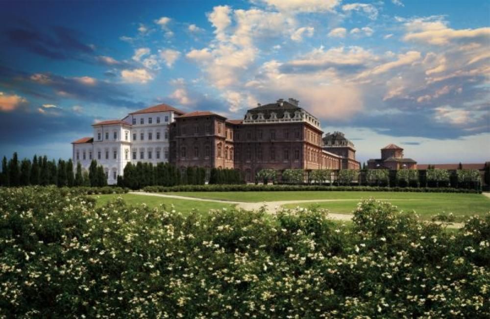 La_Reggia_di_Venaria_vista_dal_Giardino_delle_Pergolejpg--venaria_reale