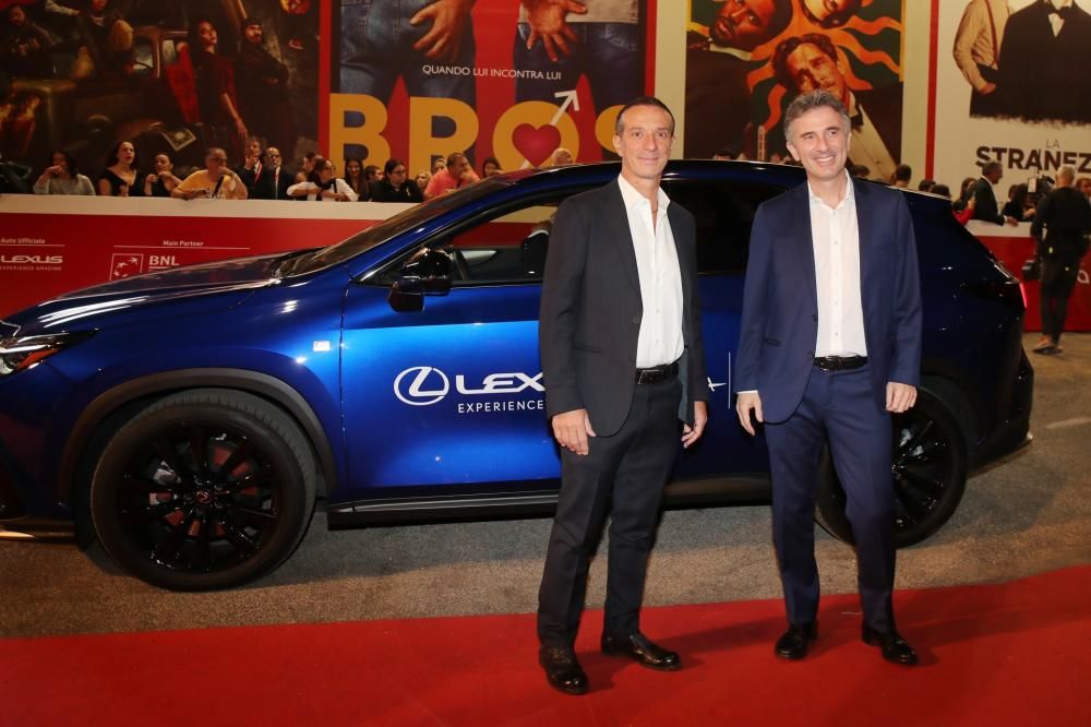 Lexus_Roma_22_Ficarra_e_Picone3_2010JPG-1666602257450JPG--ficarra_e_picone