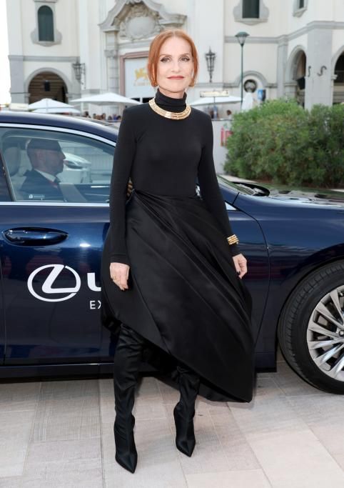 Lexus_Venezia_Isabelle_Huppert_309__1_-1662363736186JPG--isabelle_huppert