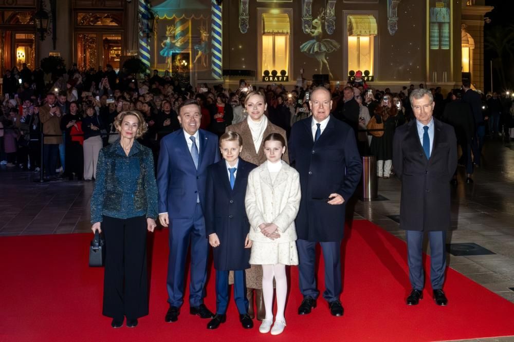 MCSBM_-_Fetes_de_Fin_d_Annee_2025_-__Monte-Carlo_Societe_des_Bains_de_Mer__8_-1764595707616jpg--
