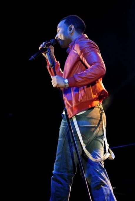 MAT9650jpg--john_legend