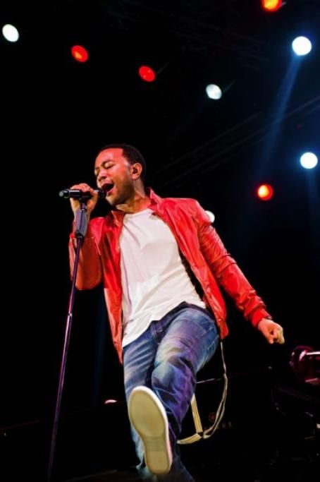 MAT2129jpg--john_legend