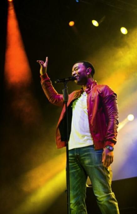 MAT2195jpg--john_legend
