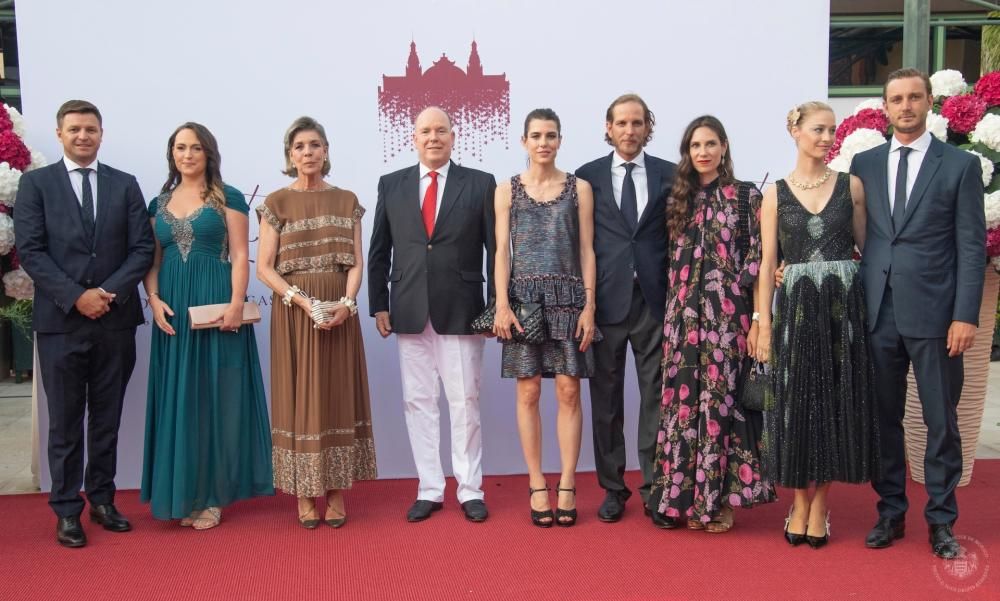 Monaco_Famiglia-Principesca-Gala-Croce-Rossa-Monegasca_16lug2021_Palais-Princier-SBM-1626677260737jpg--