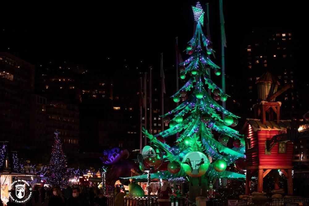Monaco_Villaggio_di_Natale_2022_Mairie_Monaco-1702293650584jpeg--