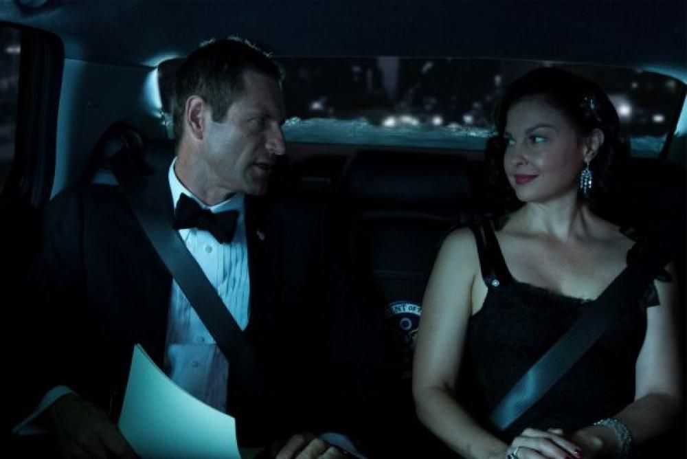 Olympus_Has_Fallen_Aaron_Eckhart_Ashley_Judd_HD_CraveOnline_Exclusivejpg--attacco_al_potere
