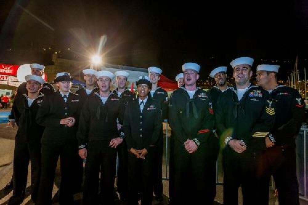 PAL95631_US_Navyjpg--no_finish_line_2012