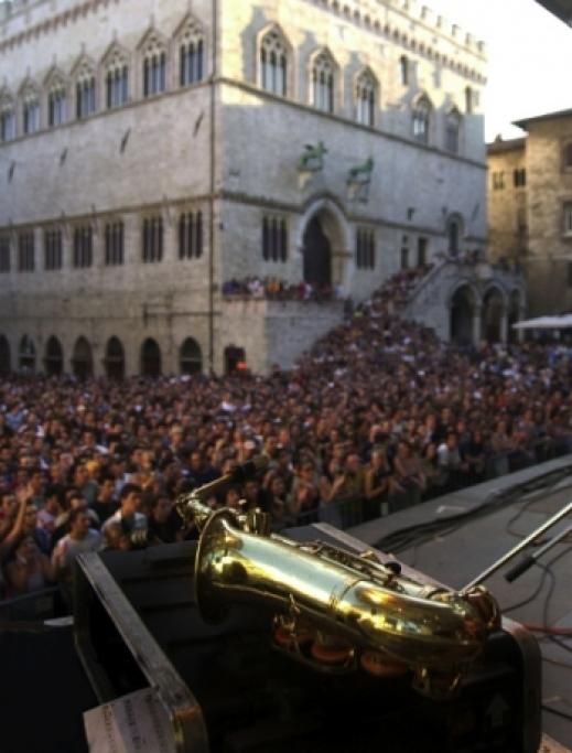Piazza_IV_Novembrejpg--umbria_jazz