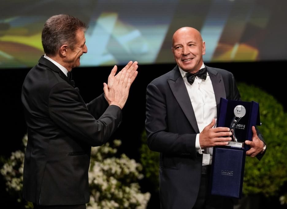 Prix-du-Public_Aldo_Baglio_Una-boccata-d_aria_SAV8326MCFF-SChiappalone-1651480932207jpg--
