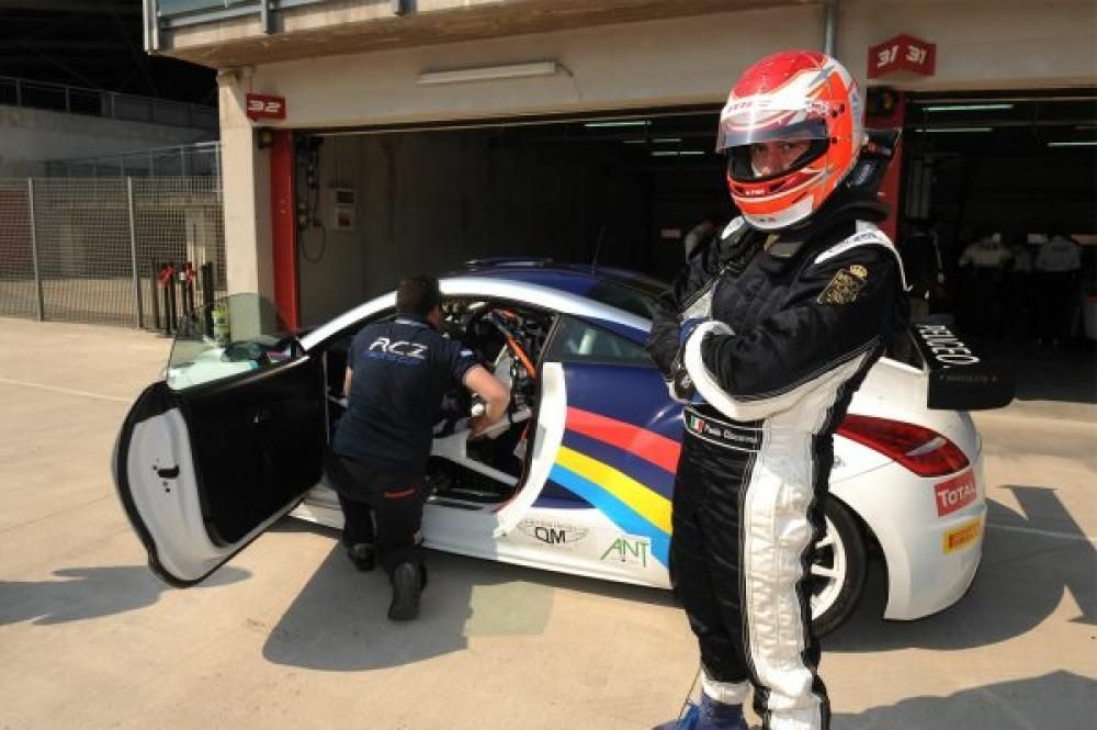 RCZ_RACING_BOX-0076jpg--peugeot_rcz_cup