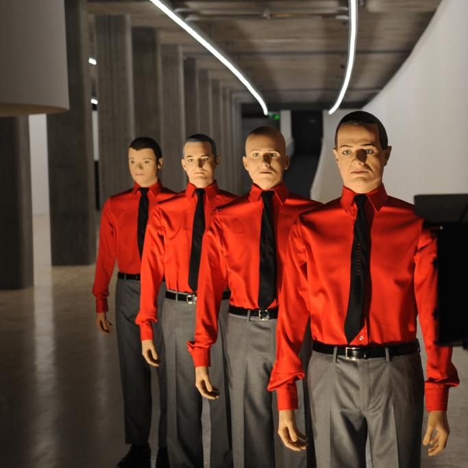 ROBOTS_3XQ-1602149408872jpg--