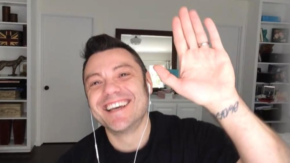 RMC_TIZIANO_FERRO_10-11-2020_1-1605103922274jpg--