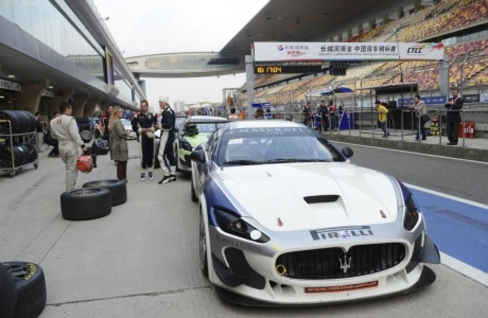 SH18107jpg--trofeo_maserati_2012