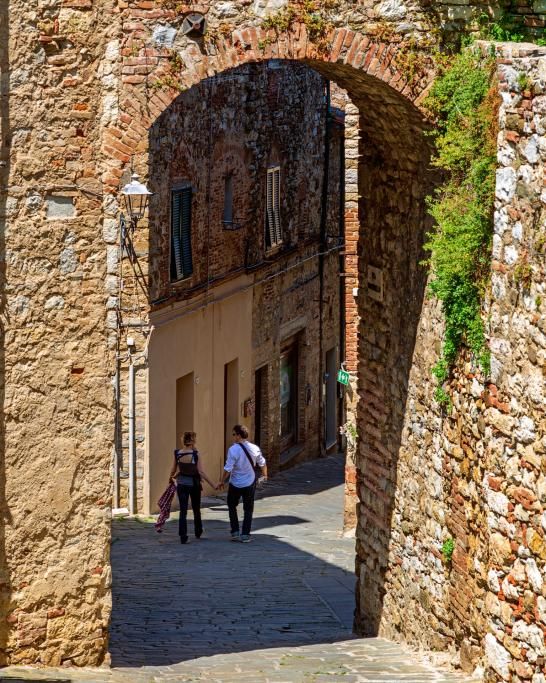 Suvereto_Toscana_Romantica_-_photo_by_Daniele_Francesconi-1700047337514jpg--