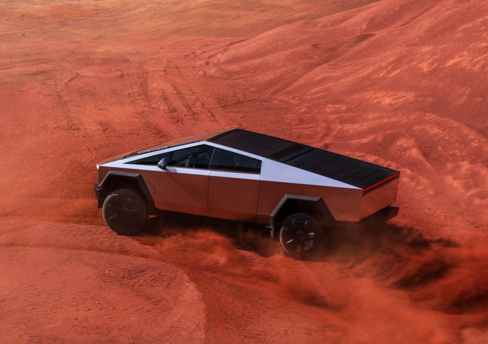 TESLA_Cybertruck_74-1715778699499jpg--