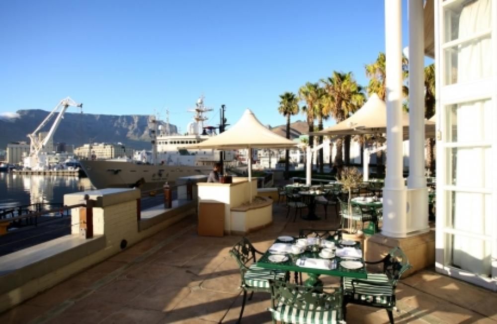 Table_Bay_Hotel_-_terrazzajpg--sposa_ideale___sudafrica