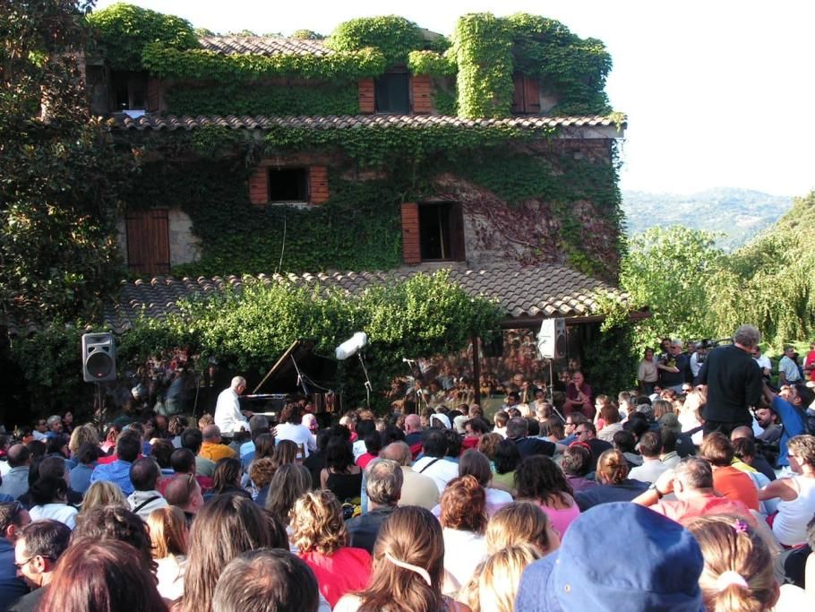 Time_in_Jazz_2005_-_Concerto_di_Danilo_Rea_all_Agnata__Tempio_Pausania___ph_Paolo_Putzu__2__1_-1564394754864JPG--