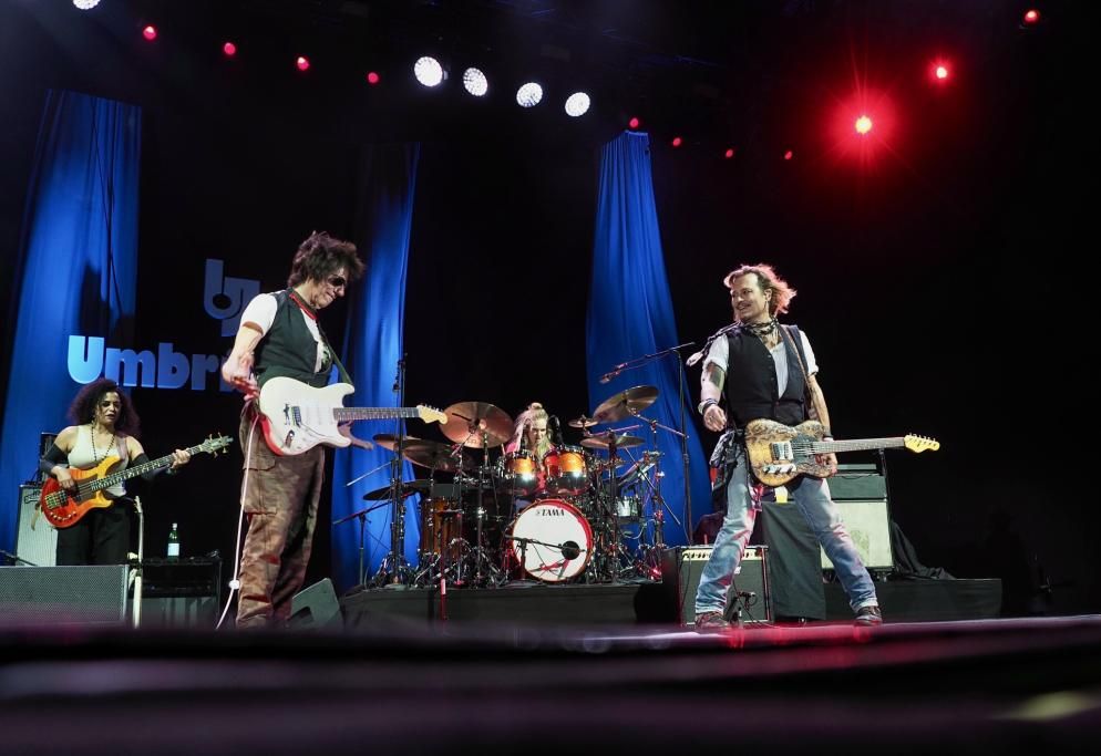 UmbriaJazz2022-JeffBeck_JohnnyDepp-GB205523__1_-1658220493309jpeg--