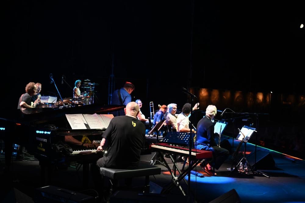 Umbria_Jazz_Gil_Evans_Remembered_15-7-24_PH_G__28_-1721289839364jpg--