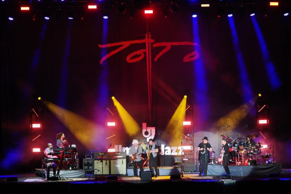 Umbria_Jazz_TOTO_17-7-24_PH_GBelfiore___35_-1721398270195jpg--
