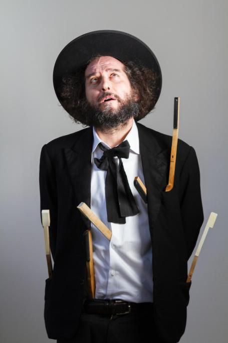 VINICIO_CAPOSSELA__c_Jean_Philippe_Pernot_alta-1716283722839jpg--