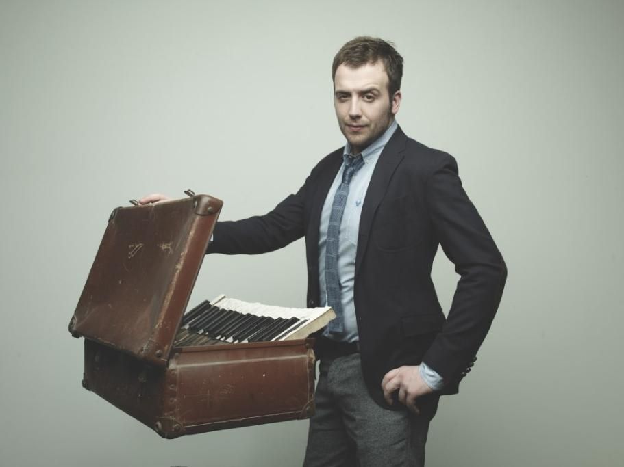 ZZ0D752F74jpg--raphael_gualazzi