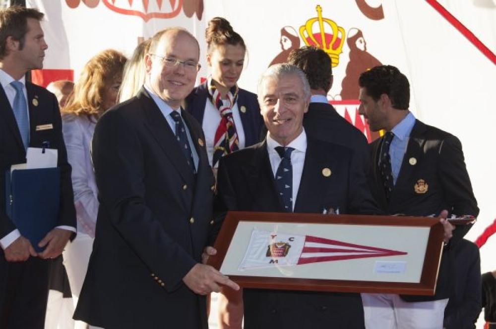 ZZ6C3ADD28jpg--yacht_club