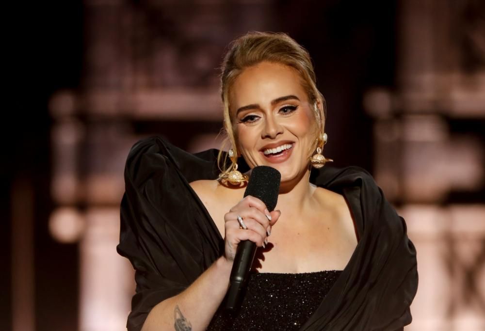 Adele, il mal d’amore e il caos concerti