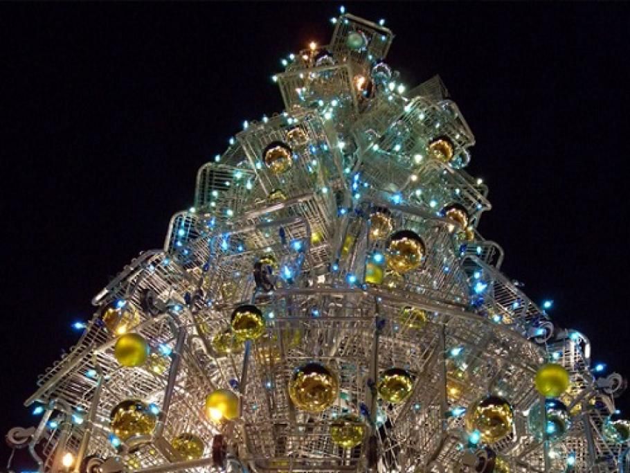 alberi-natale-pi_-originali-della-storia-7-carrelli-della-spesajpg--alberi_natale_piu_originali_della_storia_7_carrelli_della_spesa
