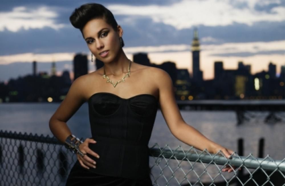 alicia4jpg--alicia_keys