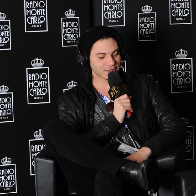 amadei03jpg--amedei