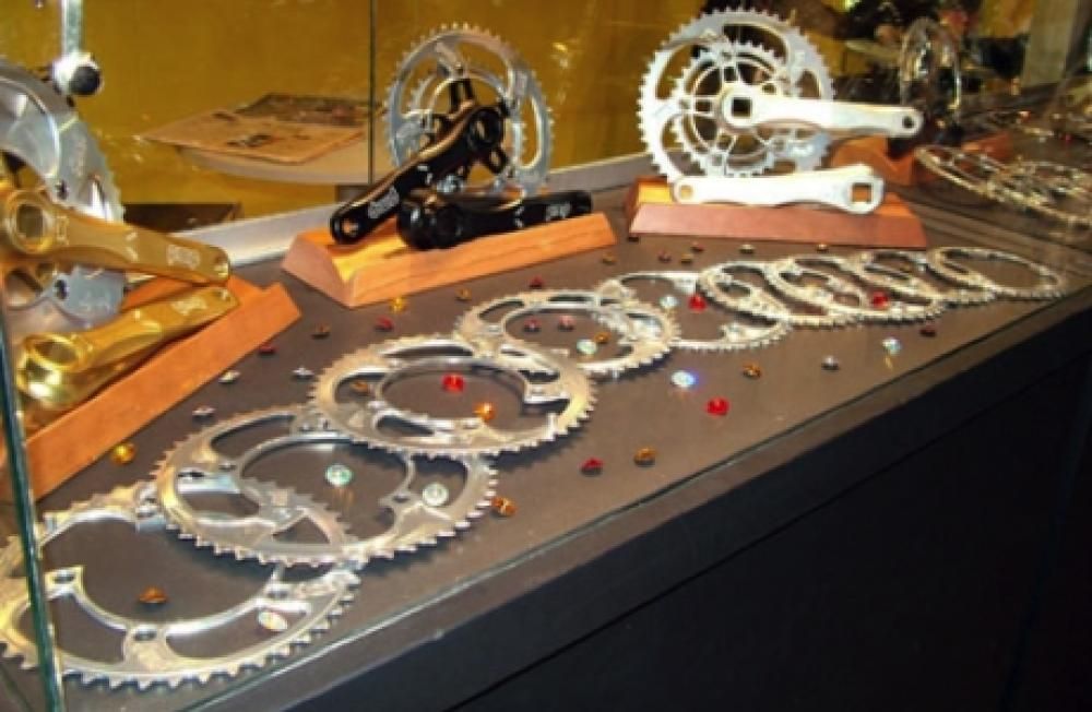 b2jpg--eica_2012