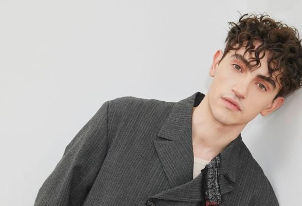 Michele Bravi ospite di Radio Monte Carlo